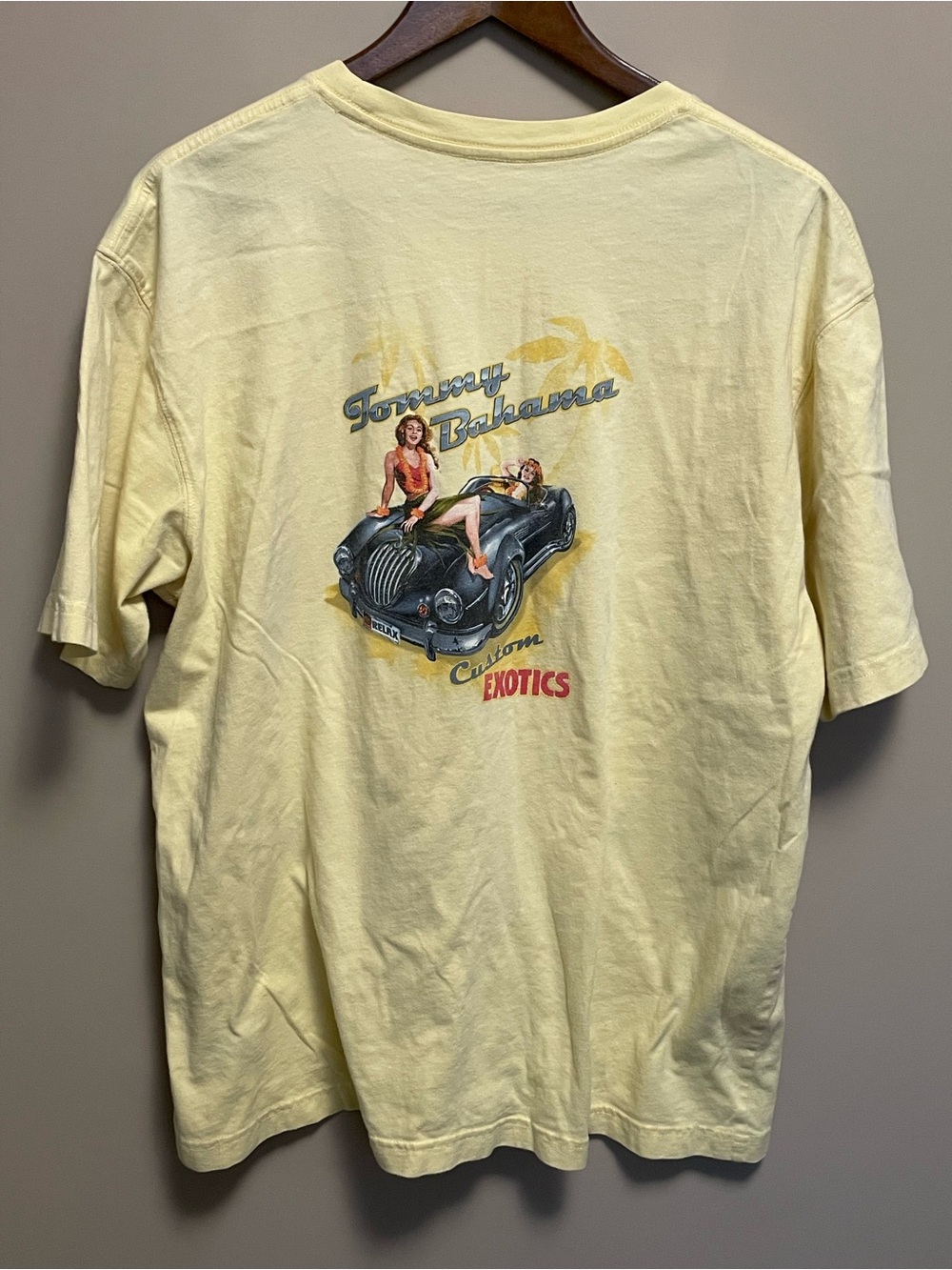 Tommy Bahama Custom Exotics Car Shirt Men’s XL